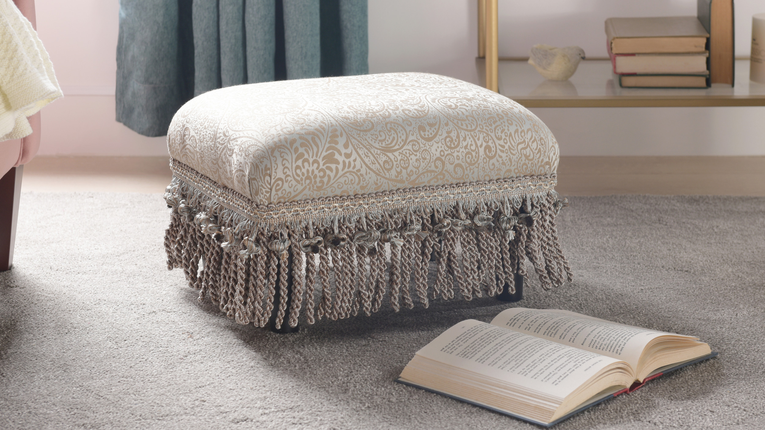 Jennifer Taylor ジェニファーテイラー Fiona スツール Fiona Traditional Decorative Footstool, Paisley Teal Tan