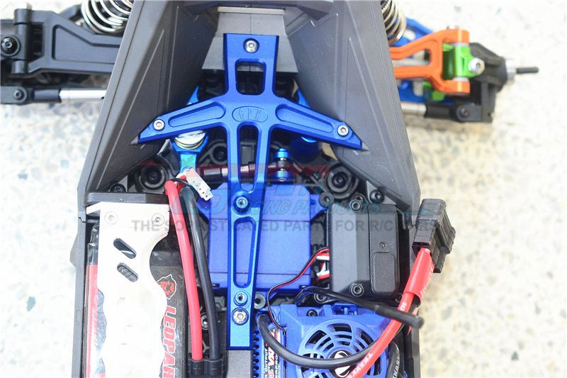 FRONT CHASSIS BRACE ( ALUMINUM ) - Maxx / Maxx Slash