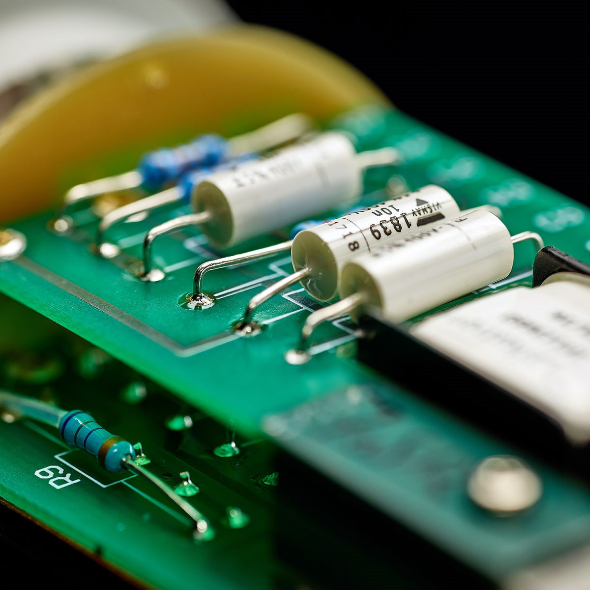 Neumann U67 Condenser Microphone | FrontEndAudio.com