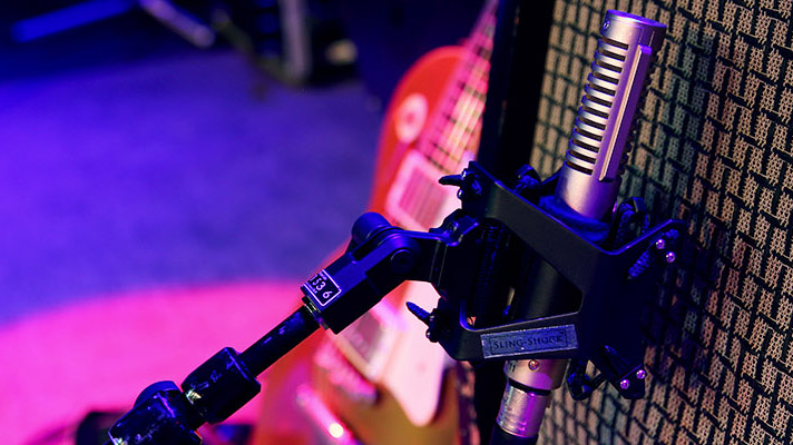 ​The Royer R-122 MKII Ribbon Microphone is a favorite in the recording studio!