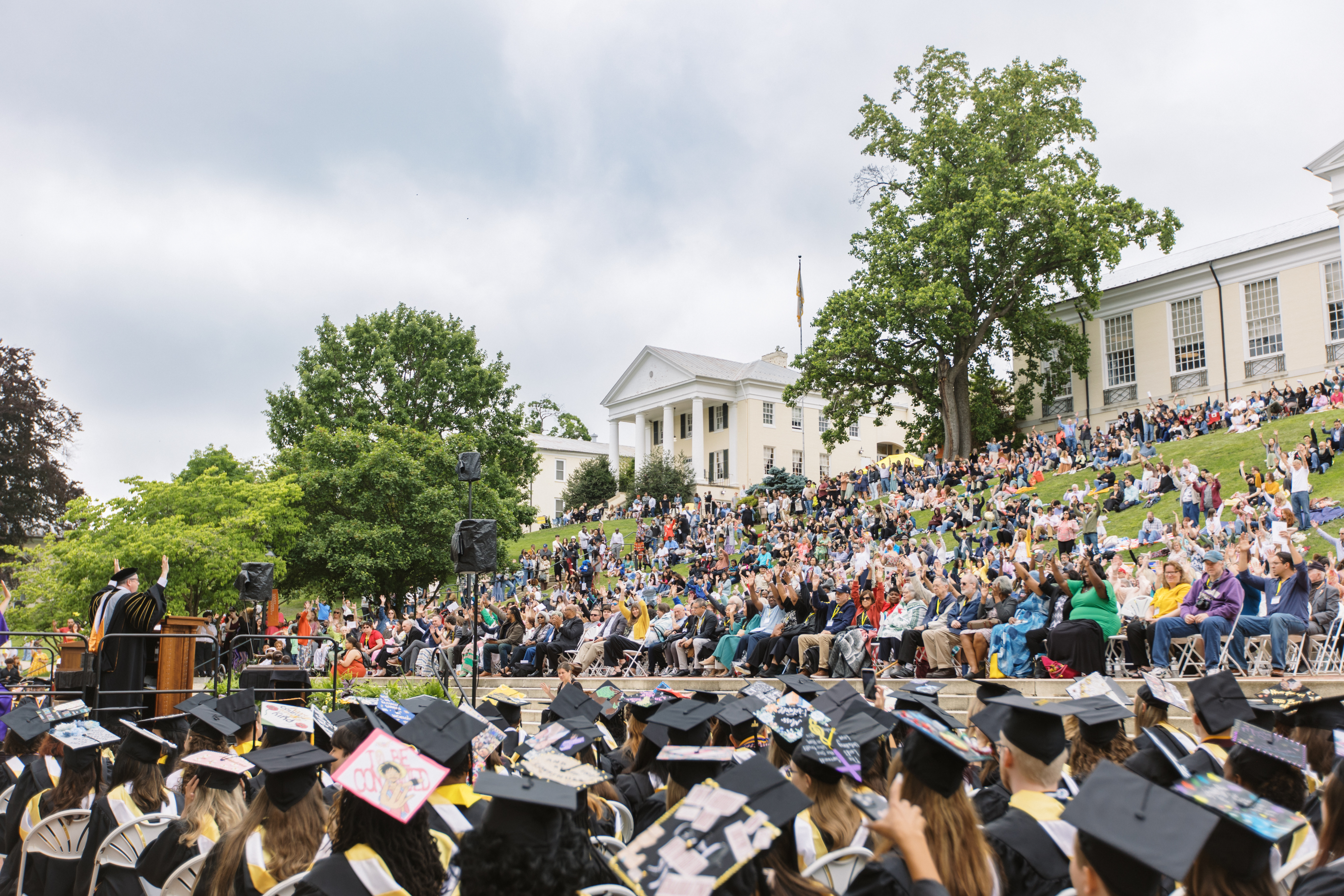 mbu-undergrad-commencement-2024-mmedia-298.jpg