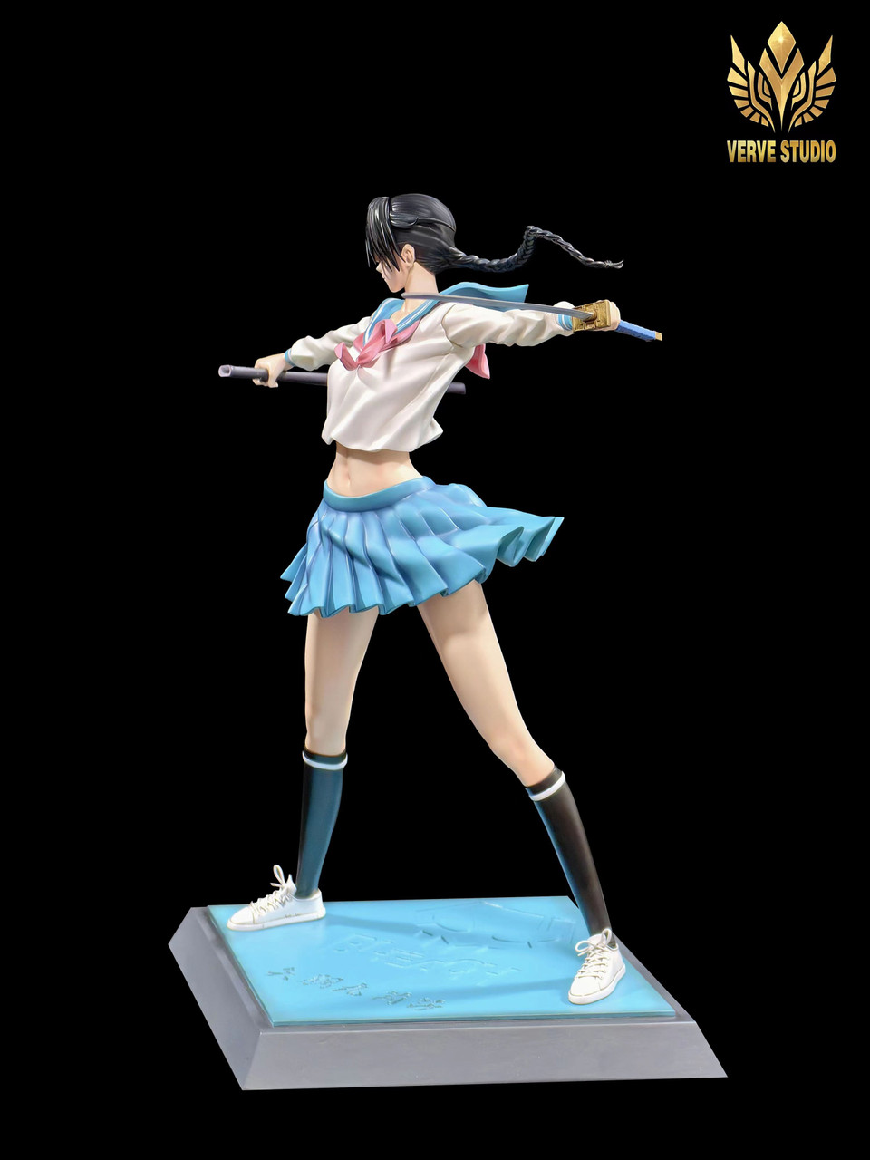 Pre-order * Verve Studio Bleach Lisa Yadōmaru Resin Statue
