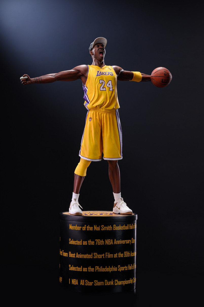 Kobe Bryant フィギュアセット 8番と24番 非売品 試合会場配布 Kobe Bryant フィギュアセット 8番と24番 非売品 試合会場配布