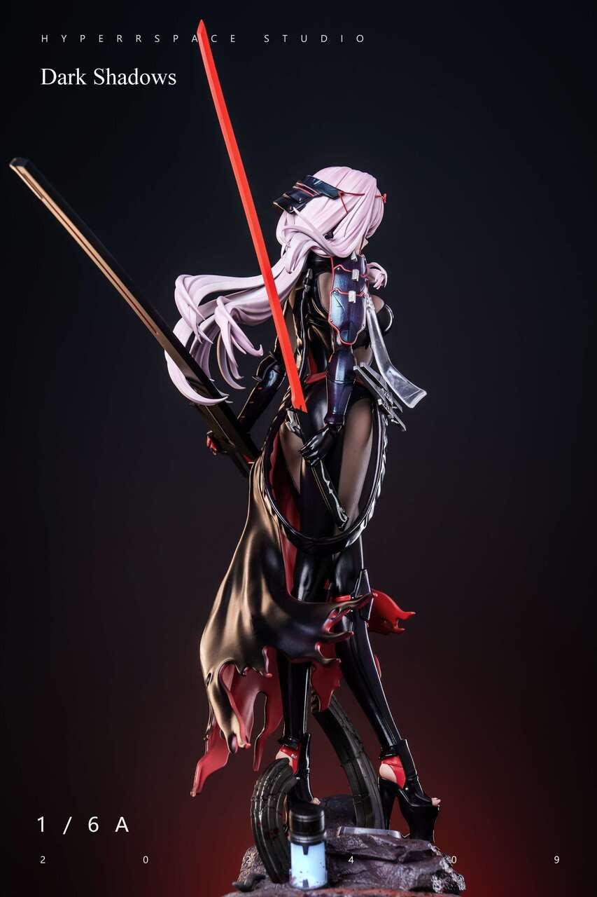 Pre-order * Hyperspace Studio Dark Shadows Resin Statue