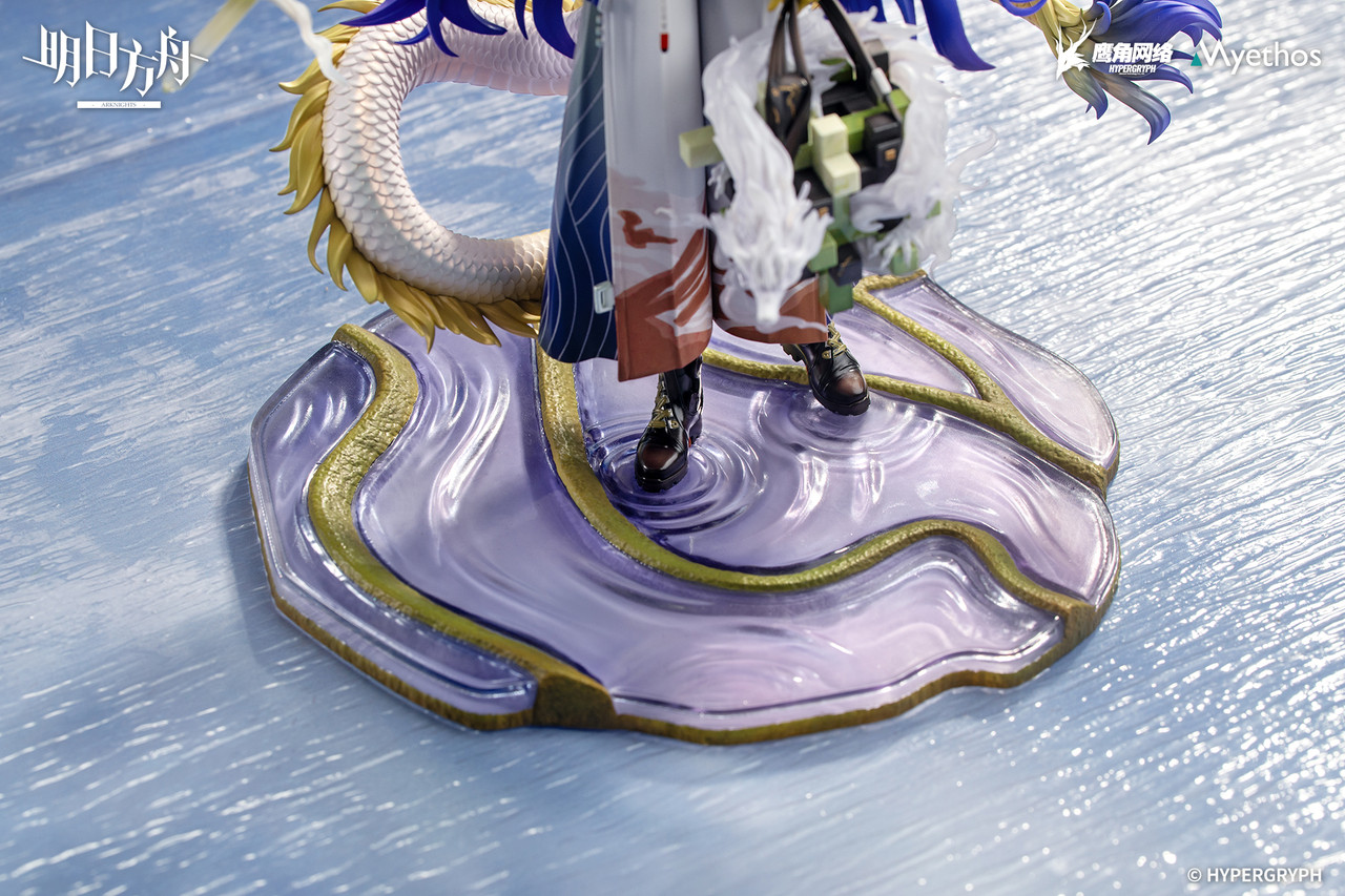 SHU 1/7スケールフィギュア 約266mm SHU 1/7スケールフィギュア 約266mm