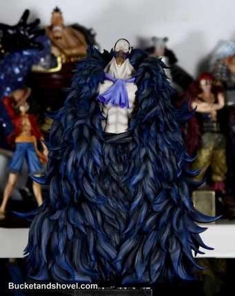 *Pre-order * Newcentury Studio One Piece Karasu Resin Statue #4