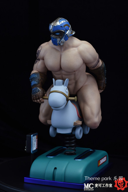 *Pre-order * MC Studio Theme park Clayton Carmine Resin Statue #2