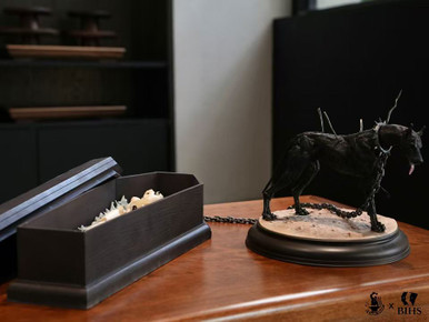 Pre-order * BIHS Studio BERSERK Black dog pulling coffin Resin