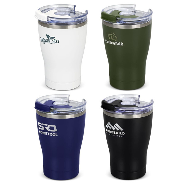 A drink bottle collection featuring four vacuum cups in white, green, navy, and black, each with a clear lid and branding. A drink bottle collection featuring four vacuum cups in white, green, navy, and black, each with a clear lid and branding.