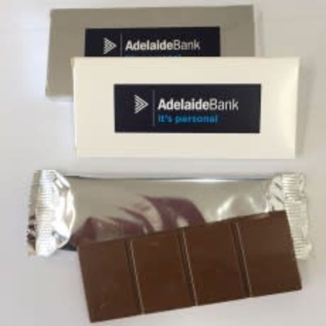 Australian Milk Chocolate Bar in Silver or White Box 45g