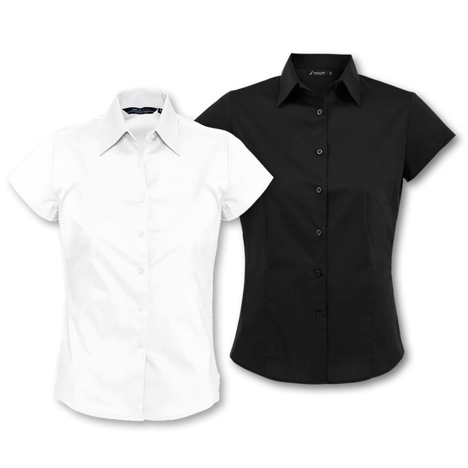 A short-sleeve button-up shirt set in white and black, featuring a collar and a logo on one shirt.