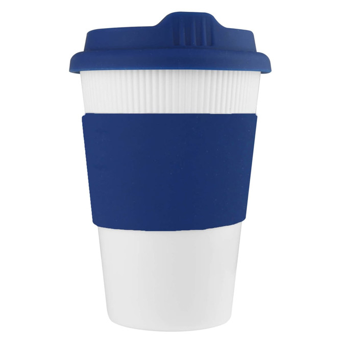 A coffee cup in white with a navy blue silicone sleeve and lid, featuring a logo.