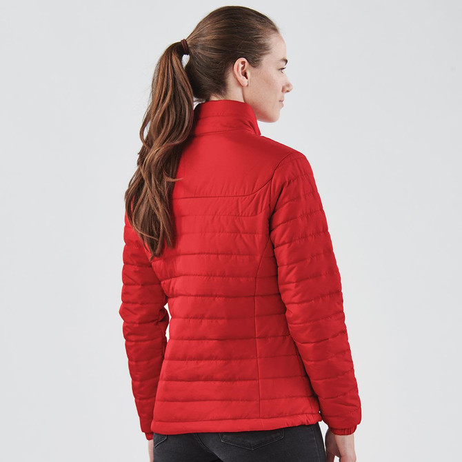 Red quilted jacket for women, featuring a high collar and a sleek design. Includes a branding logo.