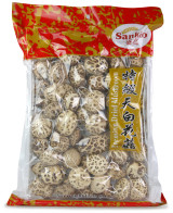 Premium Shiitake Mushrooms Flower Grade 
Flower Grade is the highest grade of dried shiitake mushrooms available. They are
think with a firm cap that cracks open into a white, flowery pattern