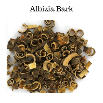 albizia bark in cut form