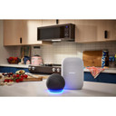 Kitchenaid® Four à micro-ondes à hotte intégrée à profil bas intelligent avec ventilateur double YKMML550RBS