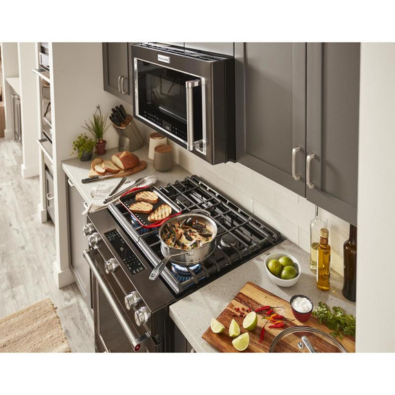 Kitchenaid® Cuisinière au gaz à commandes frontales à convection avec 5 brûleurs - 30 po KSGG700EBS Kitchenaid® Cuisinière au gaz à commandes frontales à convection avec 5 brûleurs - 30 po KSGG700EBS