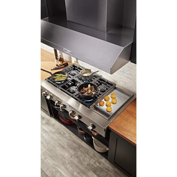 Kitchenaid® Table de cuisson commerciale au gaz avec 6 brûleurs et plaque chauffante - 48 po KCGC558JSS