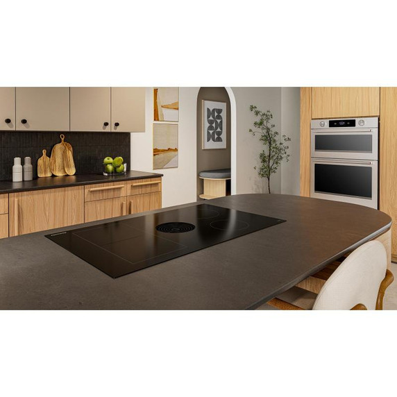 Kitchenaid® Table de cuisson à induction avec évacuation descendante et très grande zone de liaison Even-Heat™ - 36 po KCID936SBL