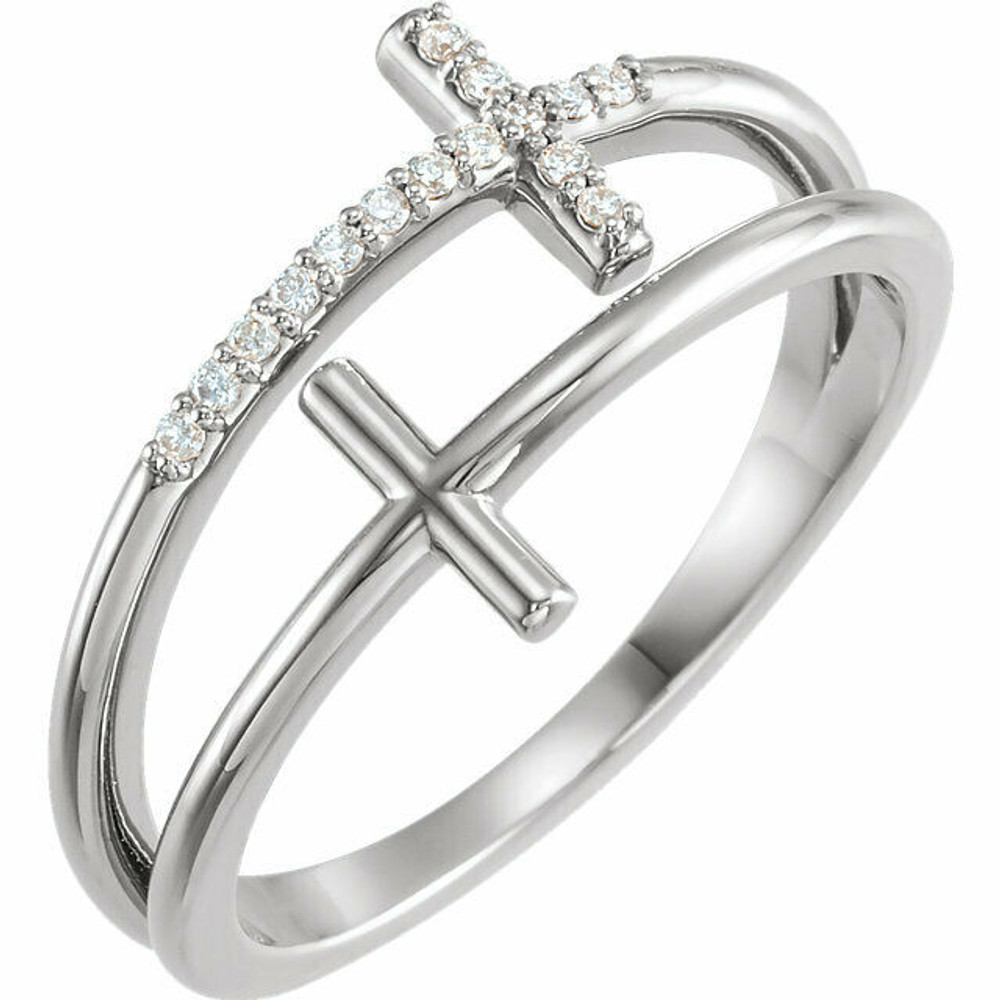 This sideways cross ring features 15 sparkling diamonds set in 14k white gold.