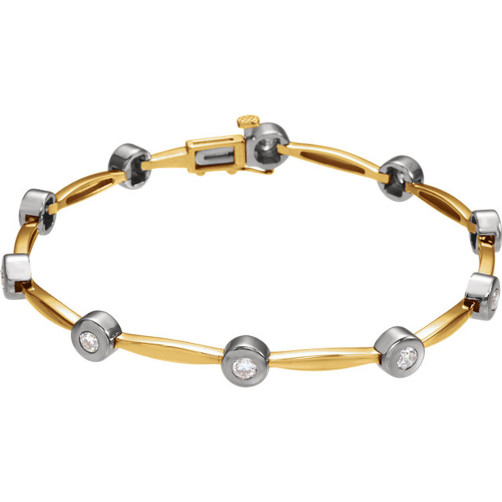 Simple and brilliant, this classic tennis bracelet features 10 round, brilliant diamonds set in 14k yellow/White gold.