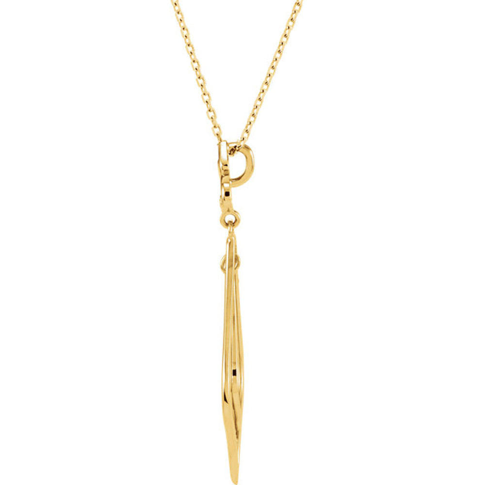 Beautiful 14Kt yellow gold necklace features white shimmering diamonds with .05 carats of diamonds hanging from a 18" inch chain which is included.