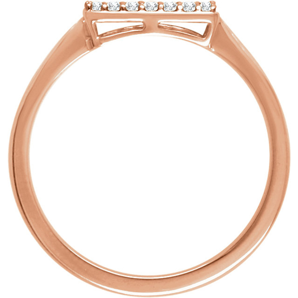 Chic, modern, playful, geometric, stunning, sharp, elegant, sophisticated and stylish... This diamond rectangle cluster ring really has a lot to say for itself. It contains 21 shimmering diamonds weighing 1/6 ct tw within a dazzling oval shape. It's design seems simple, but also evokes elegance. It is pictured here in 14kt rose gold.