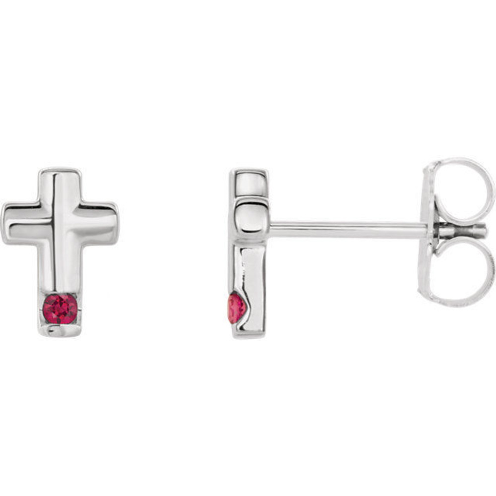 Bold and passionate, ruby is the gem of the heart. JA Diamonds rubies are a pure vivid red with no overtones.