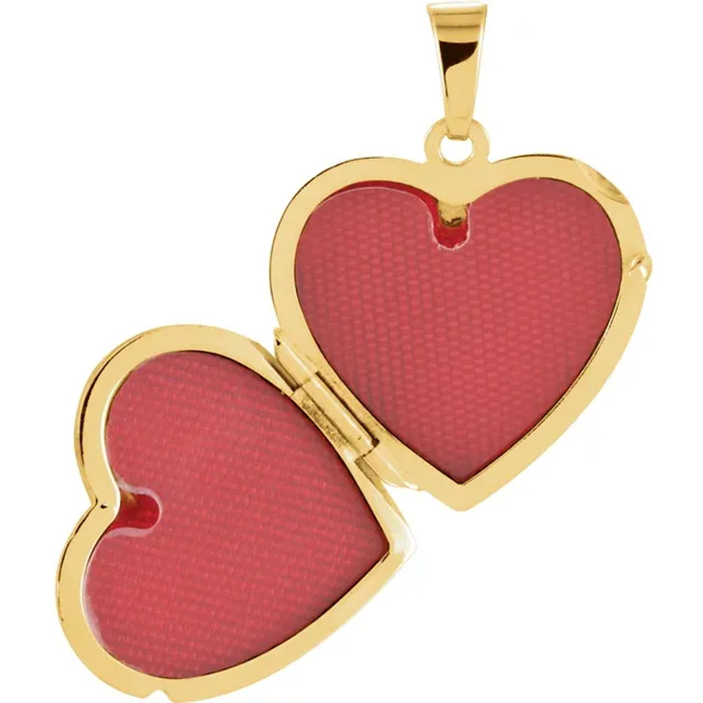 A sweet reminder of love, this heart locket is destined to be a "keeper."