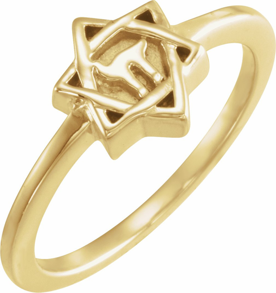 This stunning piece of jewelry is a masterful blend of luxurious beauty and spiritual elegance. The Star of David, one of the most significant emblems in Jewish tradition, is believed to bring protection and blessing upon the bearer. The perfect expression of your love for the most special person in your life - man or woman.