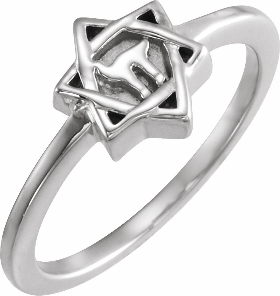 This stunning piece of jewelry is a masterful blend of luxurious beauty and spiritual elegance. The Star of David, one of the most significant emblems in Jewish tradition, is believed to bring protection and blessing upon the bearer. The perfect expression of your love for the most special person in your life - man or woman.