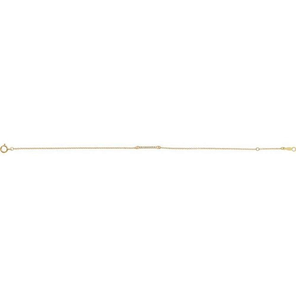 Remind her you'll love her forever with this dazzling diamond bar bracelet.