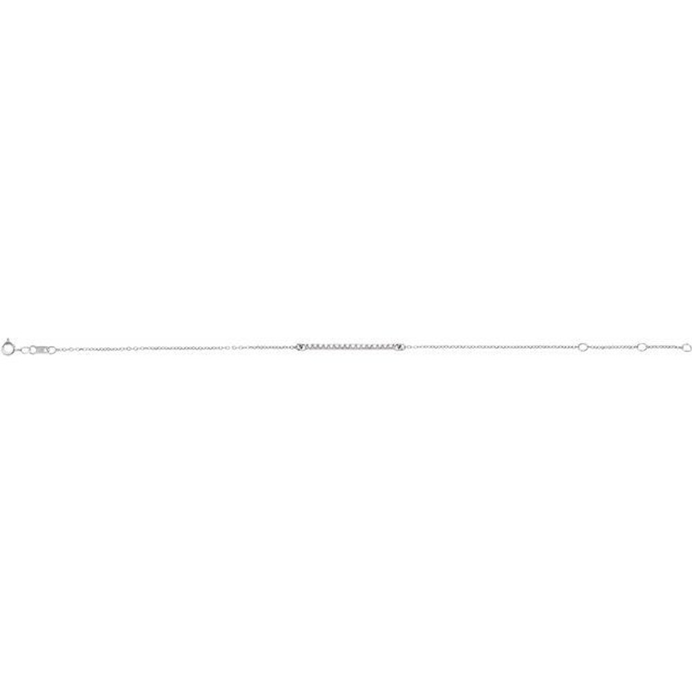 Remind her you'll love her forever with this dazzling diamond bar bracelet.
