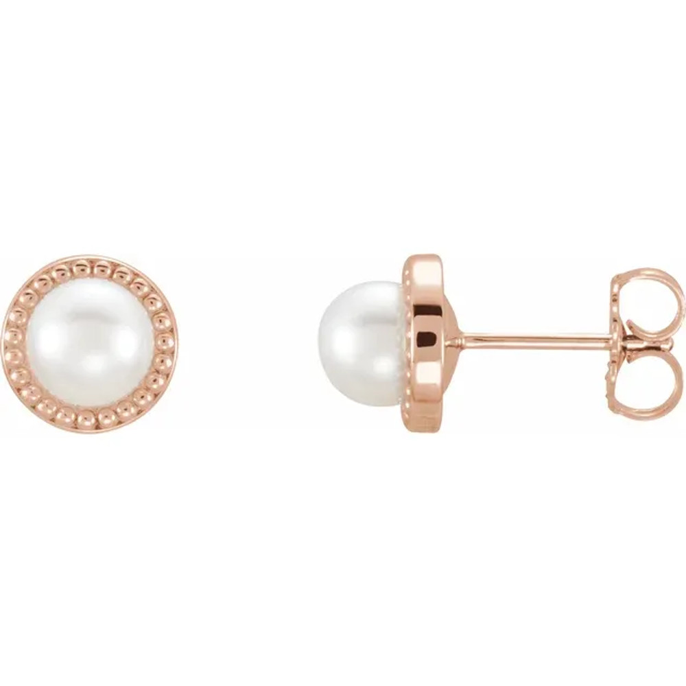 Perfect for day or evening wear, these exceptional pearl stud earrings are a fashion must-have.