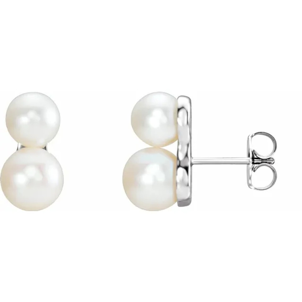 These simple, yet sophisticated freshwater two-stone pearl ear climbers are so easy to wear, for any occasion.