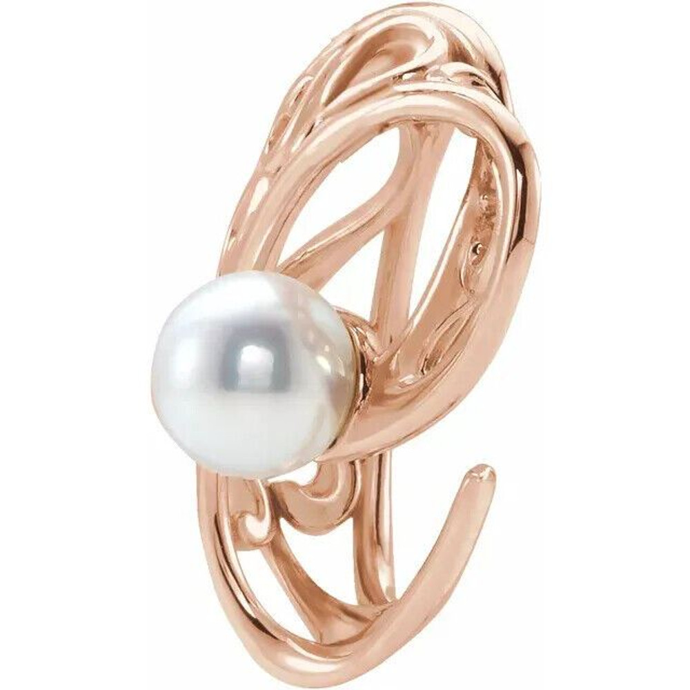 Dress her neck in elegant simplicity with this stunning pearl pendant.