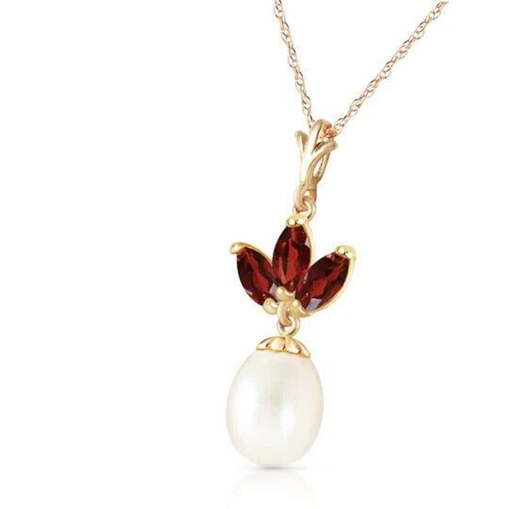 This brilliant 14k yellow gold necklace with Pearl & Garnets radiates brightly from the center of your neck. Three garnet stones are situated so they resemble a beautiful bundle of stones. Hanging below the garnets is a striking pearl. The garnets themselves are 0.75 carats, and the pearl is 4.0 carats total.

This necklace comes with a fine 0.68 inch thickness double-link rope chain. All gold components of this chain are available in yellow, white or rose gold. This necklace is as elegant as they come, and would make a perfect gift for someone special. It flatters all, and will make any woman delighted to have it.