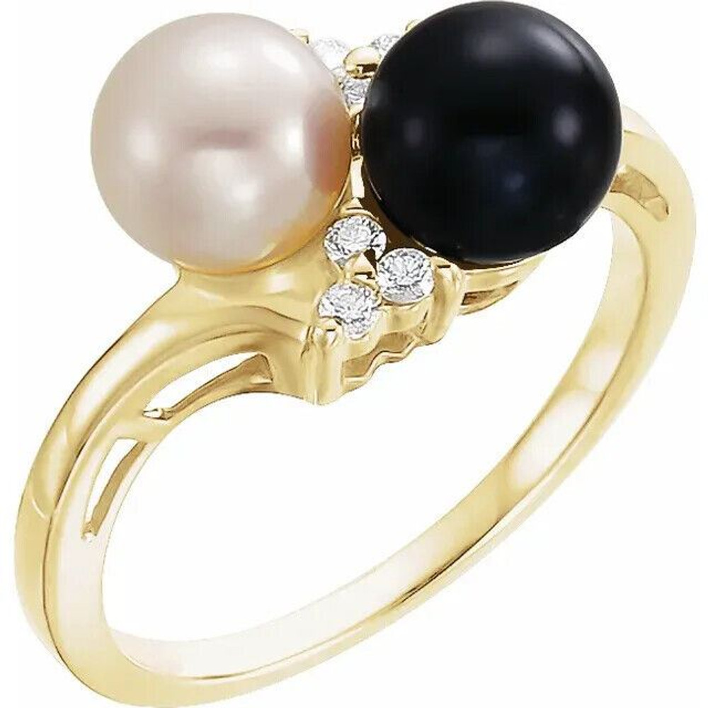 Tantalizing and timeless, this pearl and diamond ring elevates her attire. Diamonds are G-H in color and I1 or better in clarity. Polished to a brilliant shine.