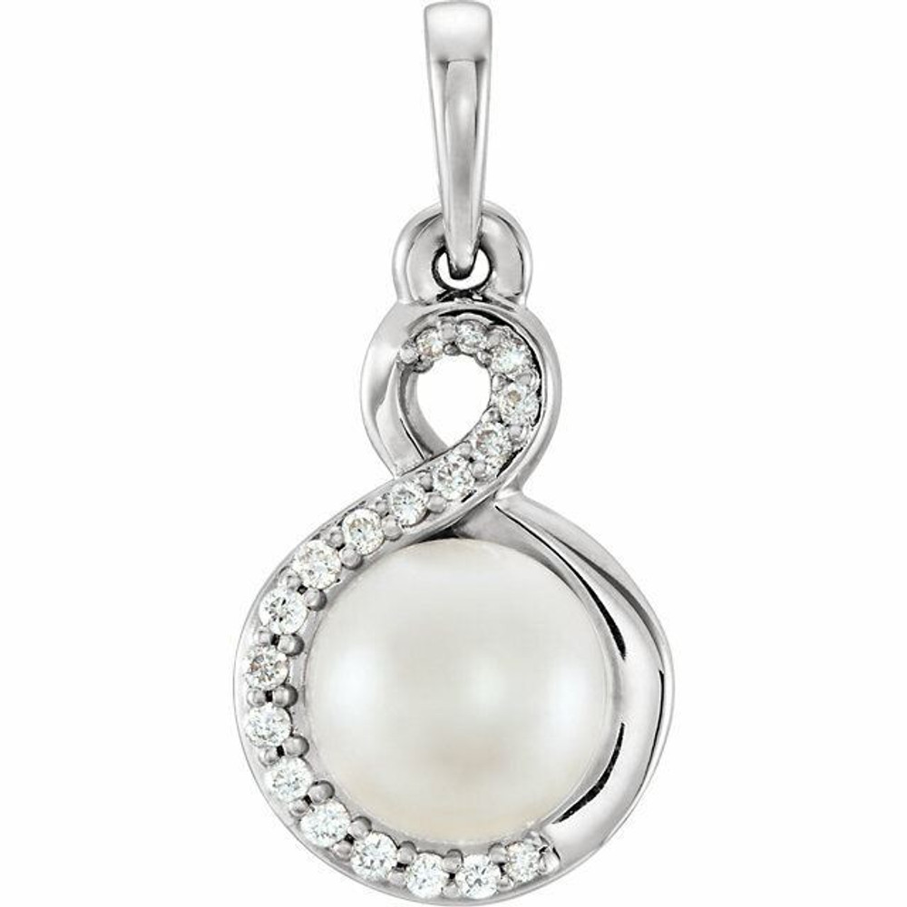 A smart finish to any already-elegant look, this sophisticated pearl and diamond pendant is certain to be adored. Fashioned in platinum, this dainty accent piece features an 6.0-6.5mm cultured freshwater pearl with round cut diamonds. Blissful with .07 ct. t.w. of diamonds and a bright polished shine.