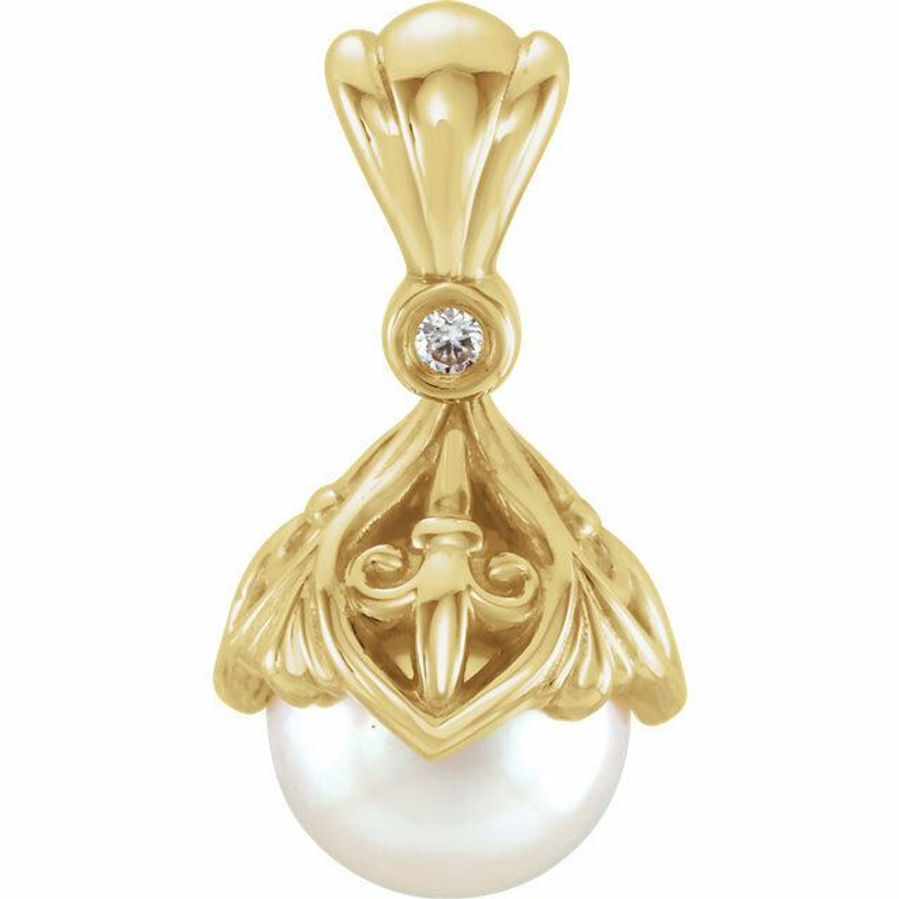 Delicate in design, this pearl and diamond Fleur-de-lis pendant features a freshwater cultured pearl paired with a brilliant round diamond. The pendant is crafted with a 14k yellow gold bail and polished to a brilliant shine.