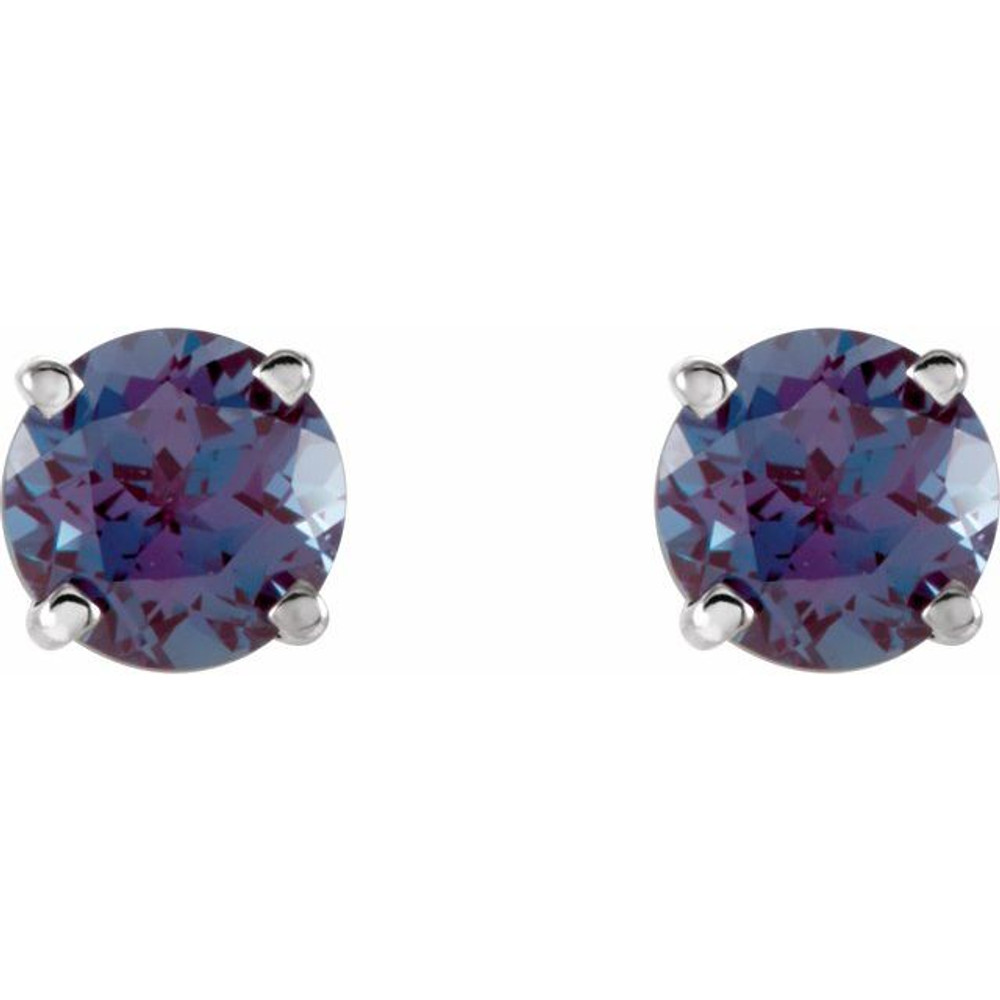 The changing hues of an Alexandrite stone enchants the eye and fuels the imagination. It is perfect for those seeking a unique expression of self.
