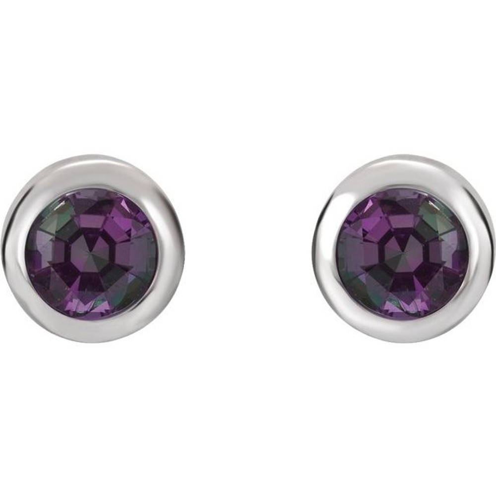 This is the perfect pair of earrings for the amazing woman in your life, she won't be able to wait to show off her new earrings