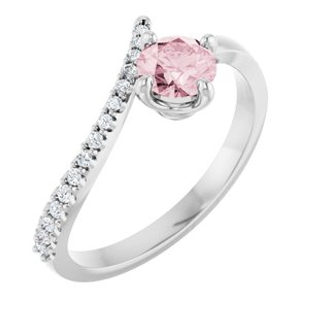 Ready for any occasion, this beautiful gemstone ring increases the sophistication factor of your favorite looks.