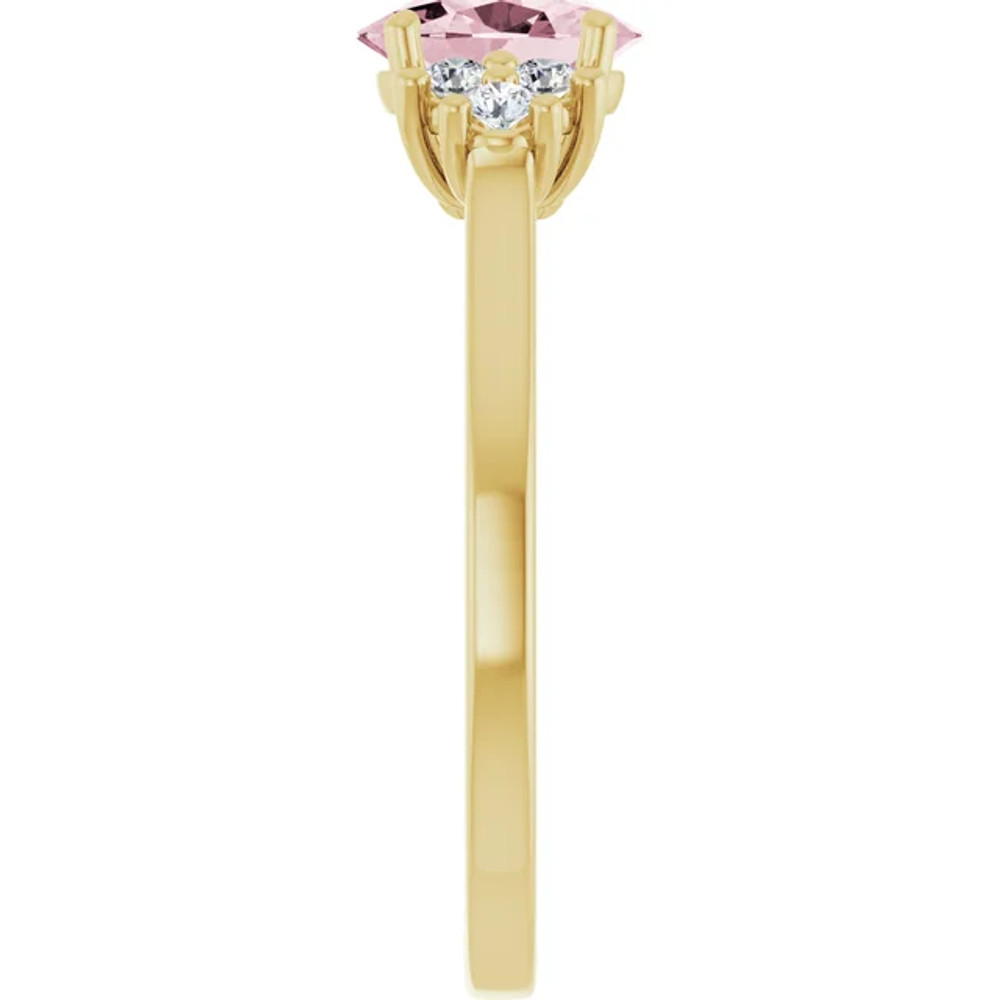 Ready for any occasion, this beautiful gemstone ring increases the sophistication factor of your favorite looks.