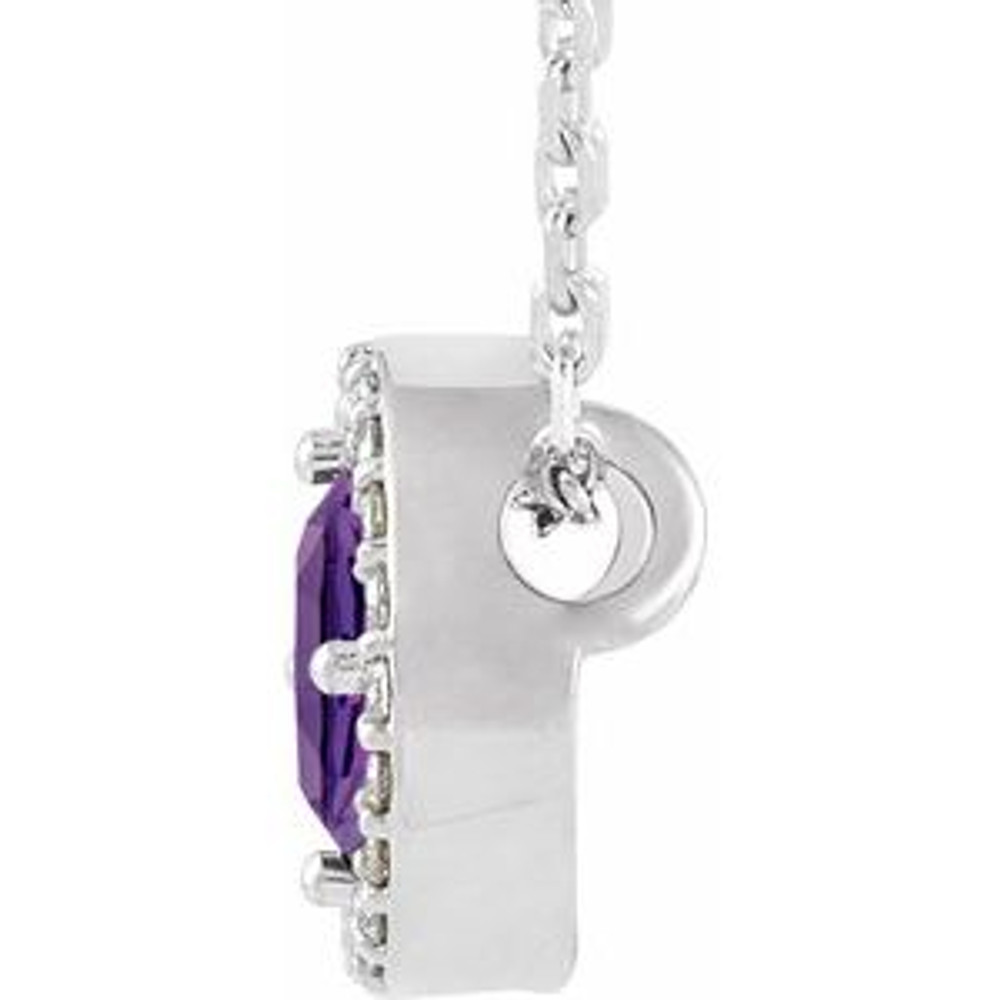 Make a glamorous statement with this stunning amethyst pendant.