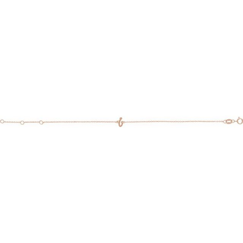 Versatile and refined, this platinum bracelet fits any occasion with ease.