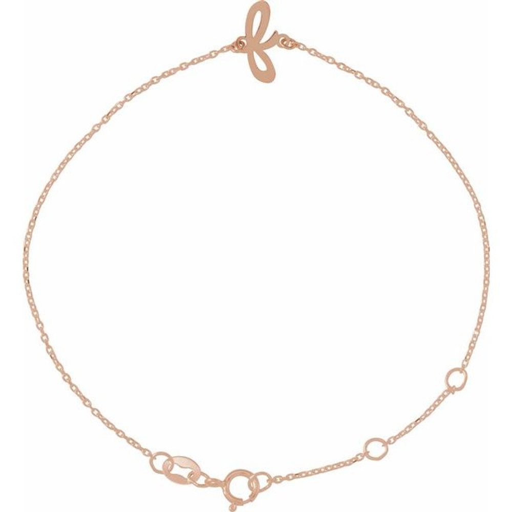 Versatile and refined, this rose gold bracelet fits any occasion with ease.