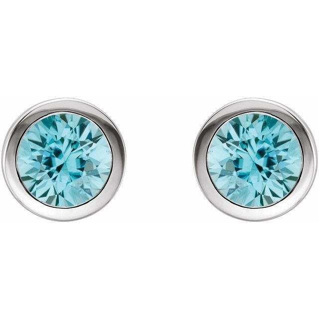 Perfect for adding sophistication to any look, these hoop earrings are a true testament to modern luxury and craftsmanship.