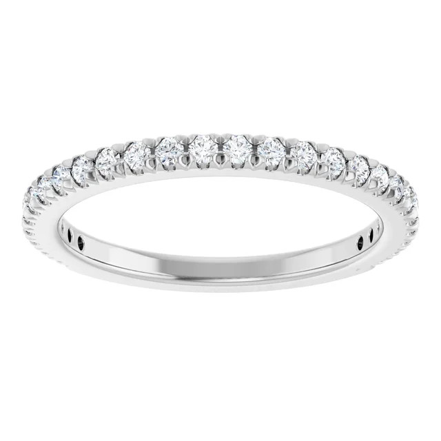 Make the celebration magical with this diamond anniversary band.