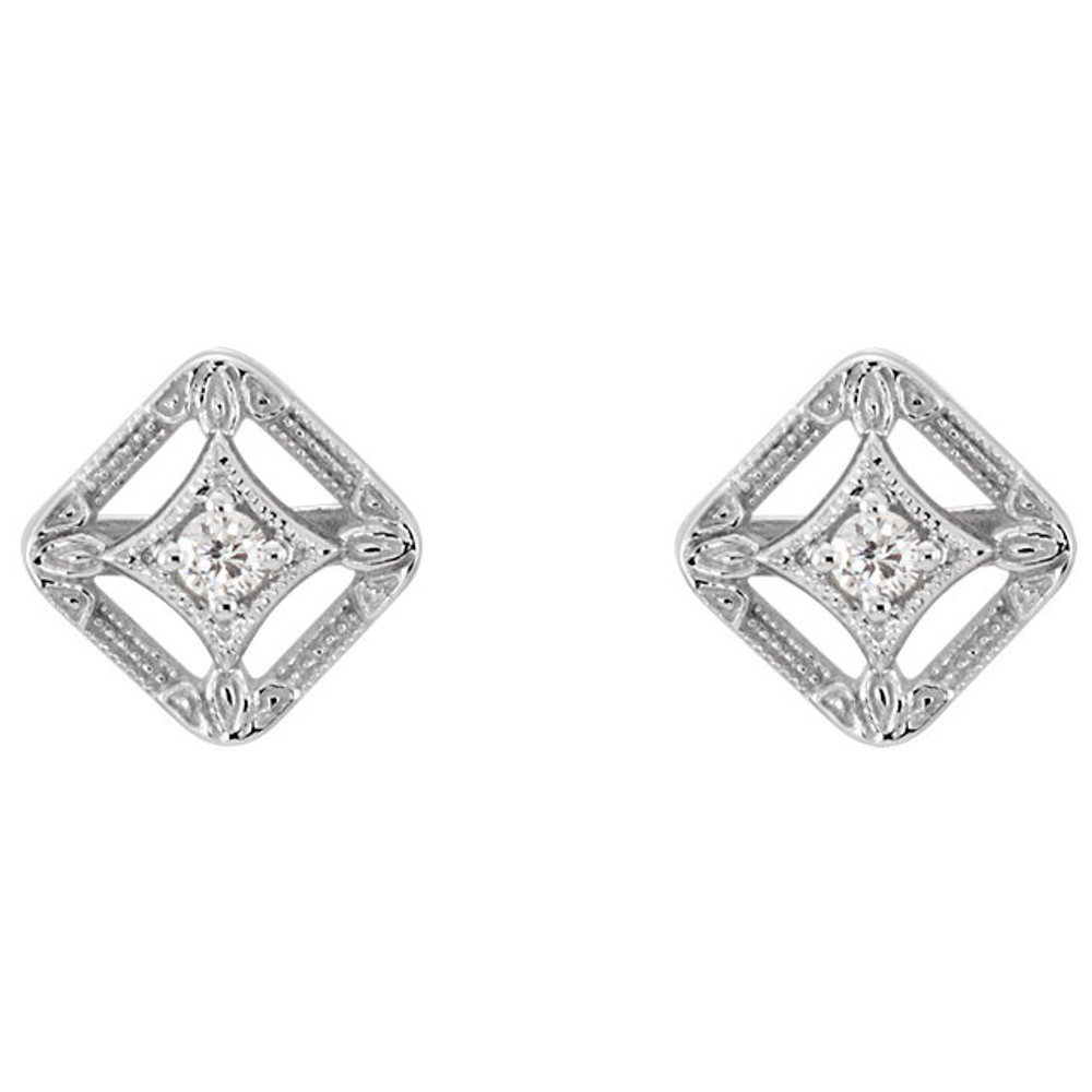 These beautiful diamond earrings are sure to be the perfect addition to your own collection or as a gift to someone special.